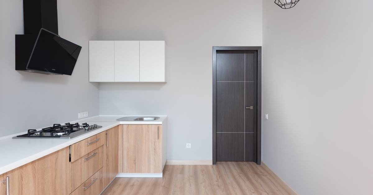 Bucătărie fără stres: alege pardoseala de vinil care face față umezelii